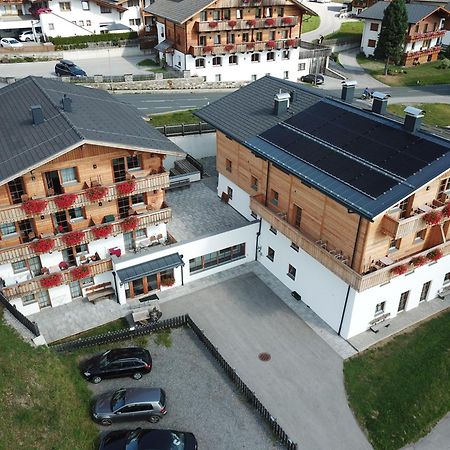 Апартаменти Weberstube Weberhaus Zollhaus Zollstoeckl Обертілліях Екстер'єр фото