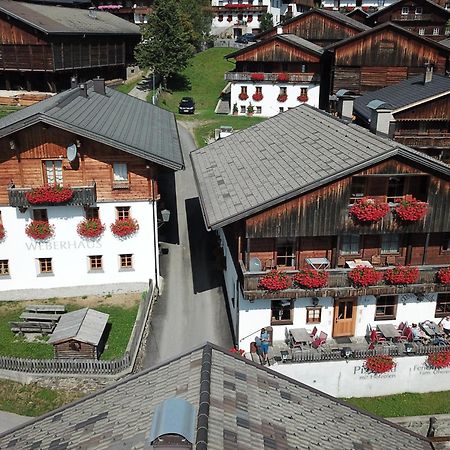 Апартаменти Weberstube Weberhaus Zollhaus Zollstoeckl Обертілліях Екстер'єр фото