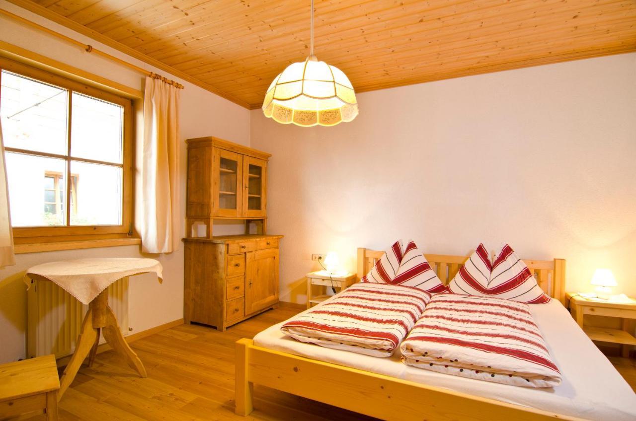 Апартаменти Weberstube Weberhaus Zollhaus Zollstoeckl Обертілліях Екстер'єр фото